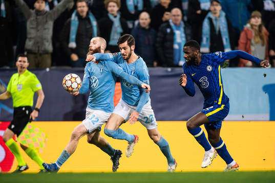Jo Inge Berget and Adi Nalic of Malmö FF agaist Antonio