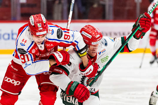 Timrås Viktor Lodin och Frölundas Jens Olsson