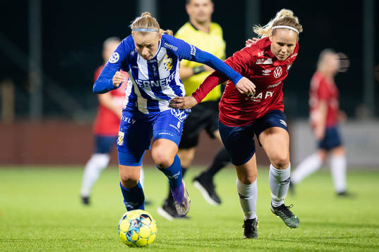 IFK Göteborgs Filippa Hopkins och Örgrytes Elin Hemdal