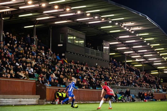 IFK Göteborgs Filippa Hopkins och Örgrytes Emma