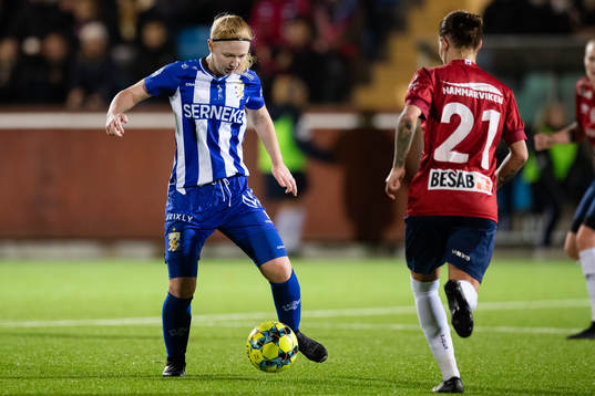 IFK Göteborgs Mathilda Berg och Örgrytes Moa Glans
