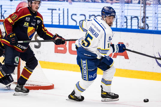 Leksands Max Veronneau och Djurgårdens Rasmus Bengtsson