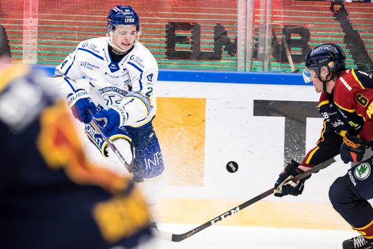 Leksands Isak Rosén  och Djurgårdens Stefan Warg