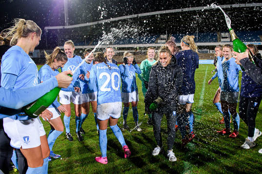 Malmö FFs spelare jublar