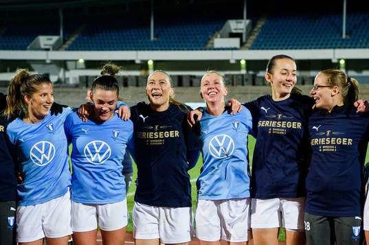 Malmö FFs spelare jublar
