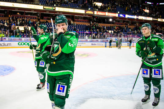 Färjestads Mikael Wikstrand deppar