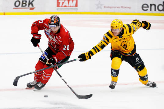 Örebros Miikka Salomäki och Skellefteås Rickard Hugg