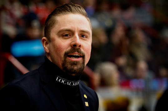 Skellefteås assisterande tränare Pierre Johnsson