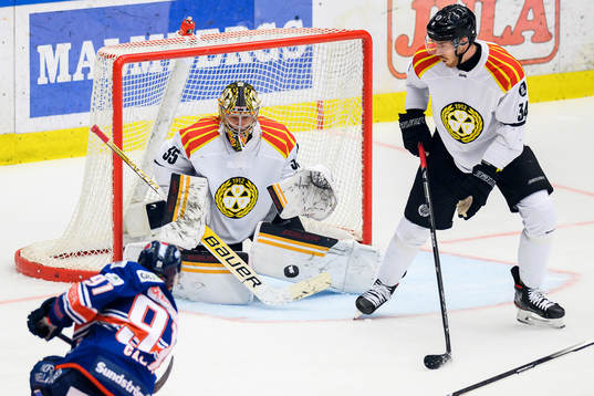 Brynäs målvakt Veini Vehviläinen