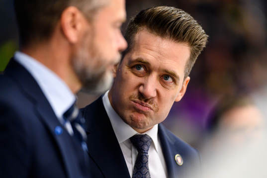 Växjös tränare Sam Hallam
