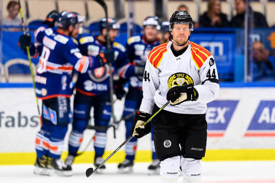 Brynäs Nicklas Danielsson deppar