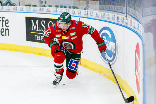 Frölundas Max Friberg blöder från benet