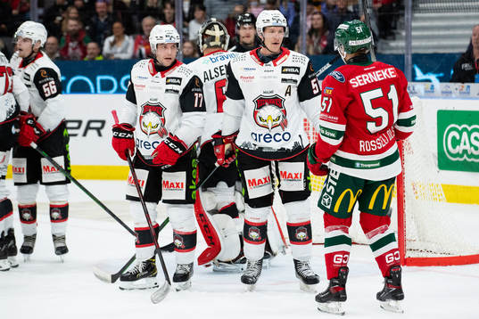 Malmö Redhawks Pathrik Westerholm och Emil Sylvegård och