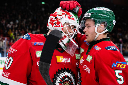 Frölundas målvakt Matthew Tomkins och Filip Johansson