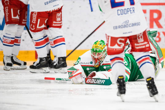 Rögles målvakt Christoffer Rifalk deppar