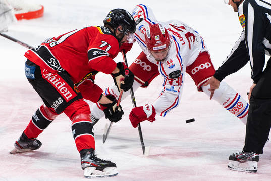 Luleås Linus Fröberg och Timrås Albin Lundin