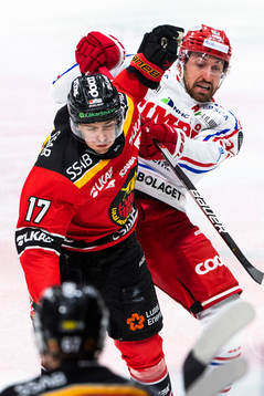 Luleås Isac Brännström och Timrås Oliver Bohm