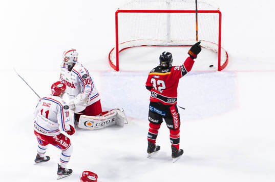 Luleås Oscar Engsund jublar