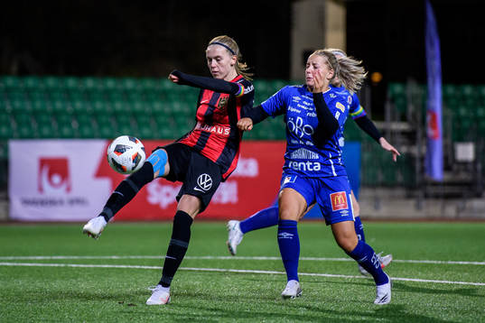 Brommapojkarnas Saga Swedman och Örebros Alva Hyttinen