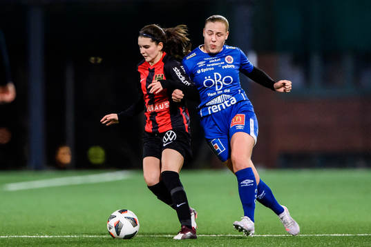 Brommapojkarnas Eli Söderberg och Örebros Ebba Cabander