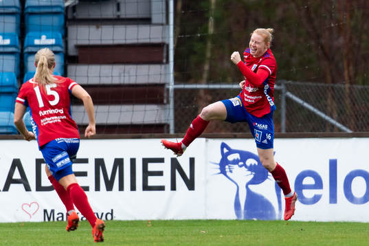 Vittsjös Vittsjös Clare Polkinghorn jublar