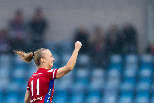Vittsjös Vittsjös Tove Almqvist jublar