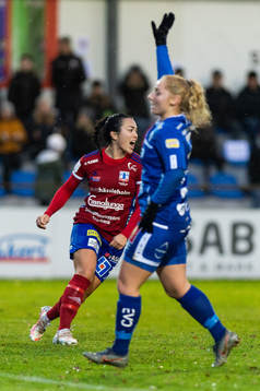 Vittsjös Vittsjös Michelle De Jongh jublar medan Örebros