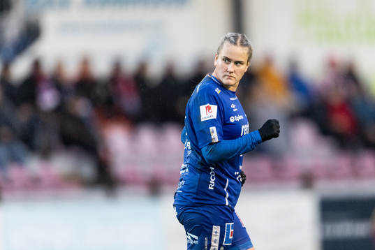 Örebros Elin Pikkujämsä deppar