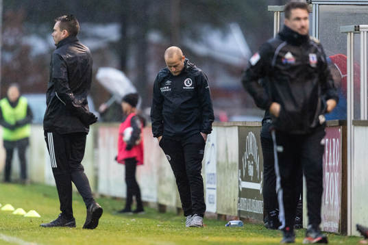Örebros tränare Rickard Johansson deppar