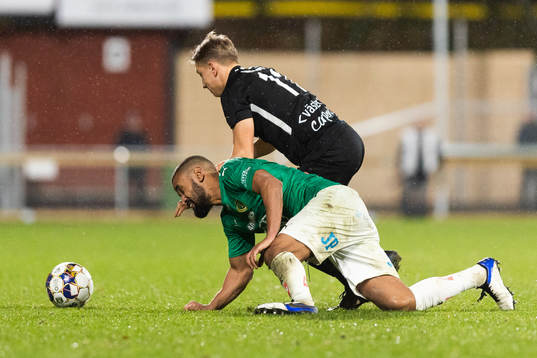 Västerås Simon Gefvert och Jönköpings Junes Barny