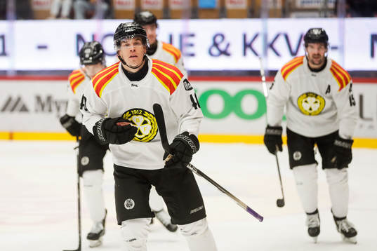 Brynäs Tomi Sallinen jublar