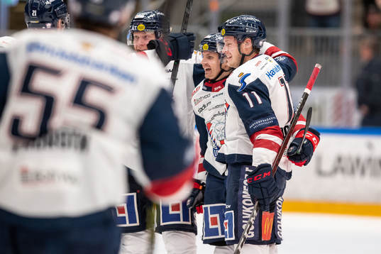 Linköpings Markus Ljungh och Henrik Törnqvist jublar