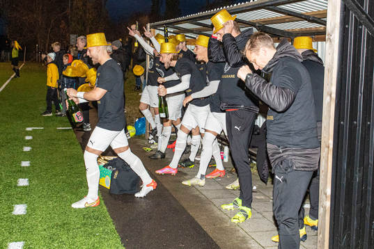Jubel på bänken