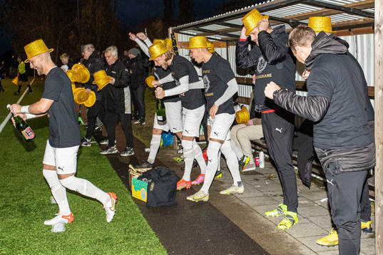 Jubel på bänken