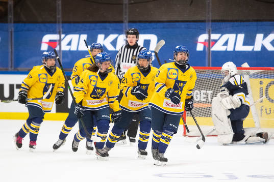 Bläddra bland fler bilder av Ishockey, TV-pucken, Semifinaler