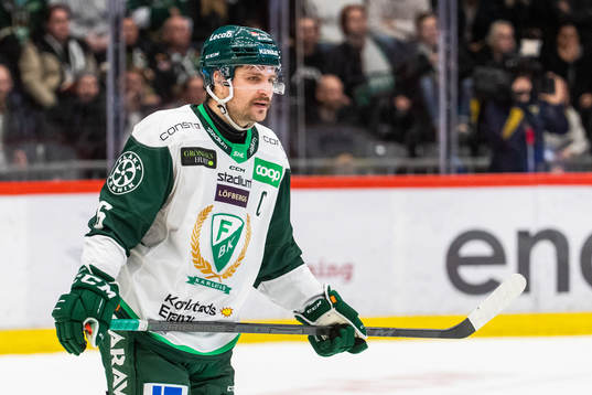 Färjestads Mikael Wikstrand deppar