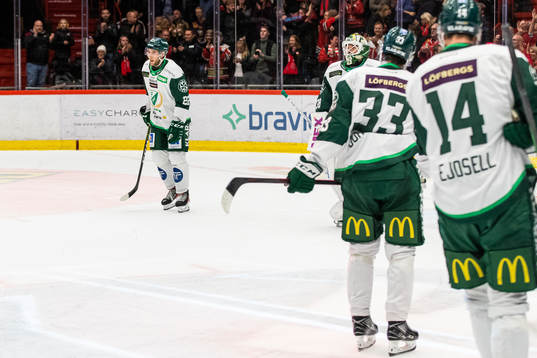 Färjestads Per Åslund deppar