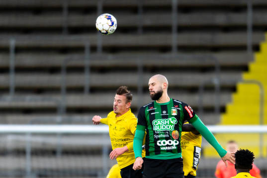 Elfsborgs Simon Olsson och Robin Simovic Varbergs