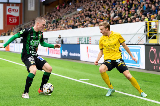 Varbergs Anton Liljenbäck och Elfsborgs Jeppe Møldrup