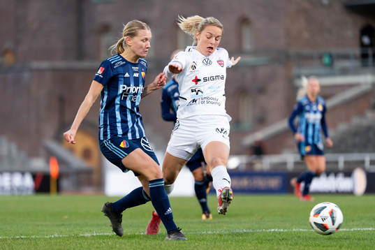 Djurgårdens Sara Olai och Rosengårds Mimmi Larsson