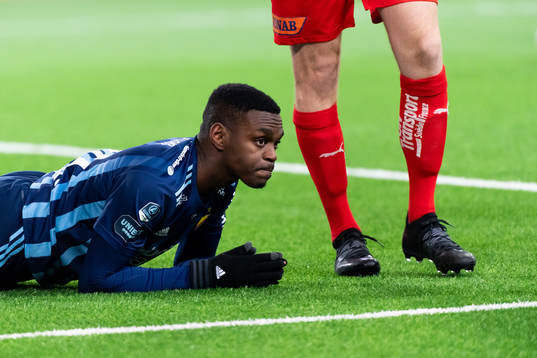 Djurgårdens Joel Asoro deppar