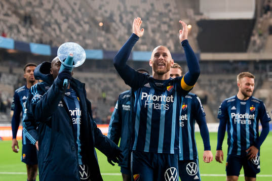 Djurgårdens Magnus Eriksson jublar