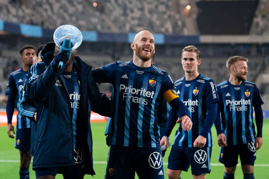 Djurgårdens Magnus Eriksson jublar