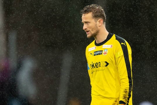 Helsingborgs målvakt Anders Lindegaard deppar