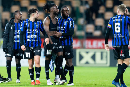 Sirius spelare jublar