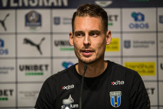 Sirius tränare Daniel Bäckström