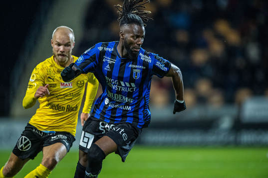 Sirius Joseph Colley och Mjällbys Viktor Gustafson
