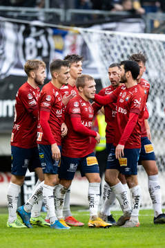Örgrytes Hampus Dahlqvist jublar
