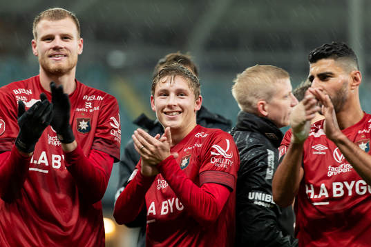Örgrytes Anton Andreasson jublar