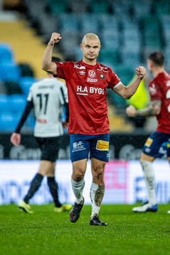 Örgrytes Hannes Sahlin jublar
